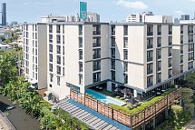 Cross Vibe Bangkok Sukhumvit