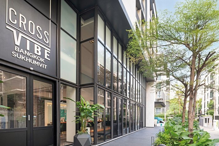 Cross Vibe Bangkok Sukhumvit