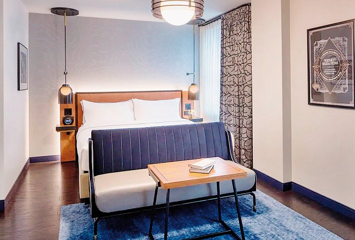 Holston House Nashville - King Deluxe