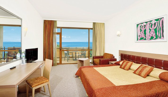 Sol Nessebar Palace