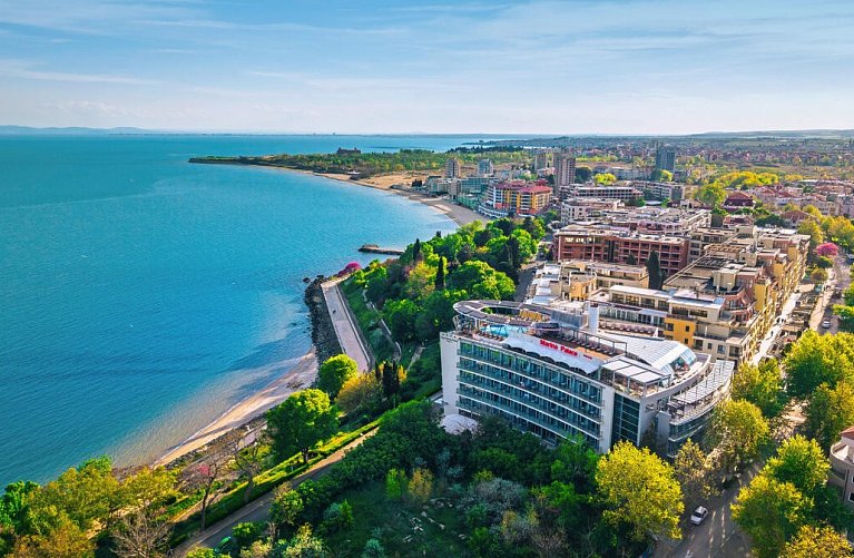 Marina Palace affiliated by Melia