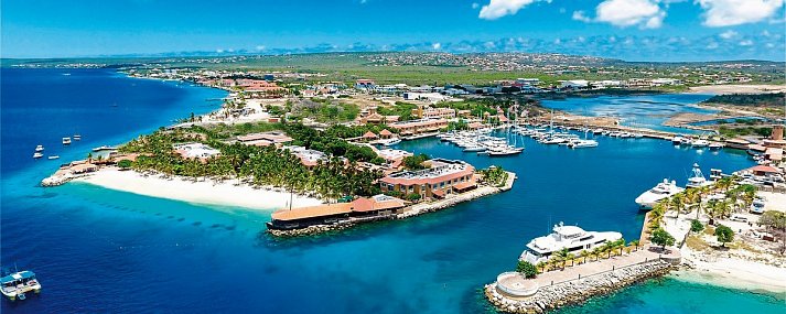 Harbour Village Beach Club