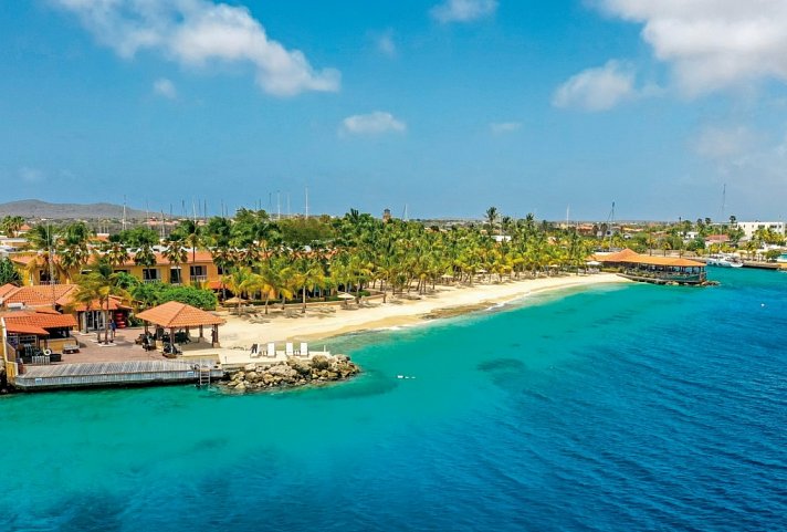 Harbour Village Beach Club