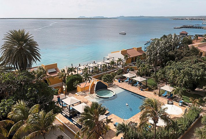 Divi Flamingo Beach Resort & Casino