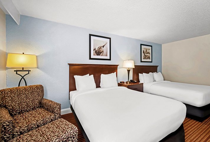 Best Western Merry Manor Inn - Wohnbeispiel Standard (Zimmercodierung UG1)