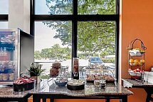 Best Western Merry Manor Inn
