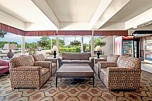 Best Western Merry Manor Inn