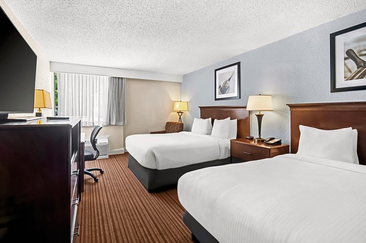 Best Western Merry Manor Inn