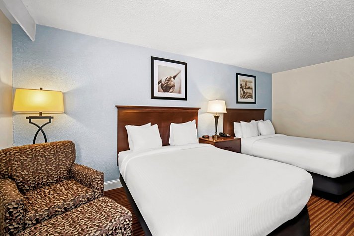 Best Western Merry Manor Inn