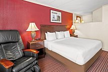 Best Western Merry Manor Inn - Wohnbeispiel Standard (Zimmercodierung UG1)
