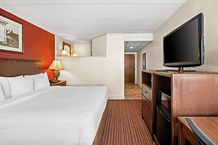 Best Western Merry Manor Inn