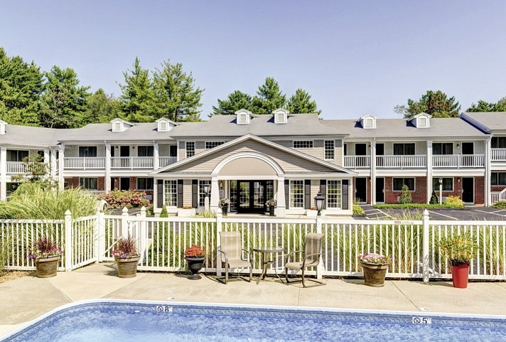 Port Inn & Suites Kennebunk, an Ascend Collection Hotel