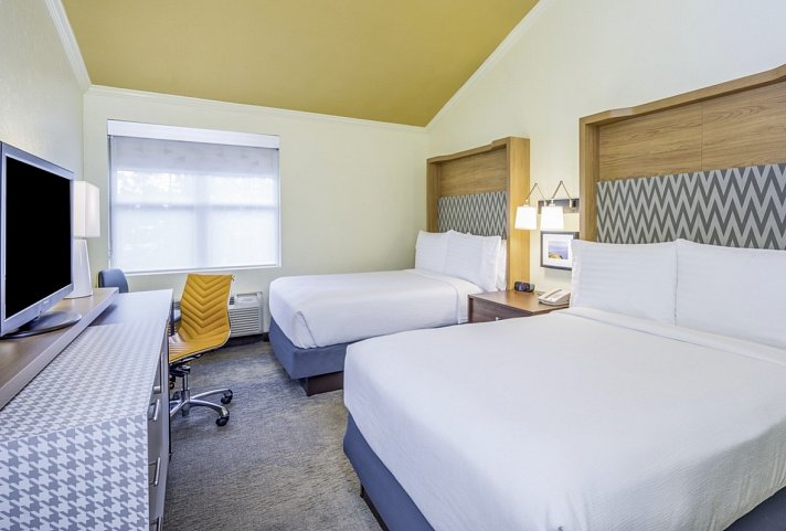 Holiday Inn Cape Cod - Hyannis - Wohnbeispiel Standard Double Double (Zimmercodierung UG2)