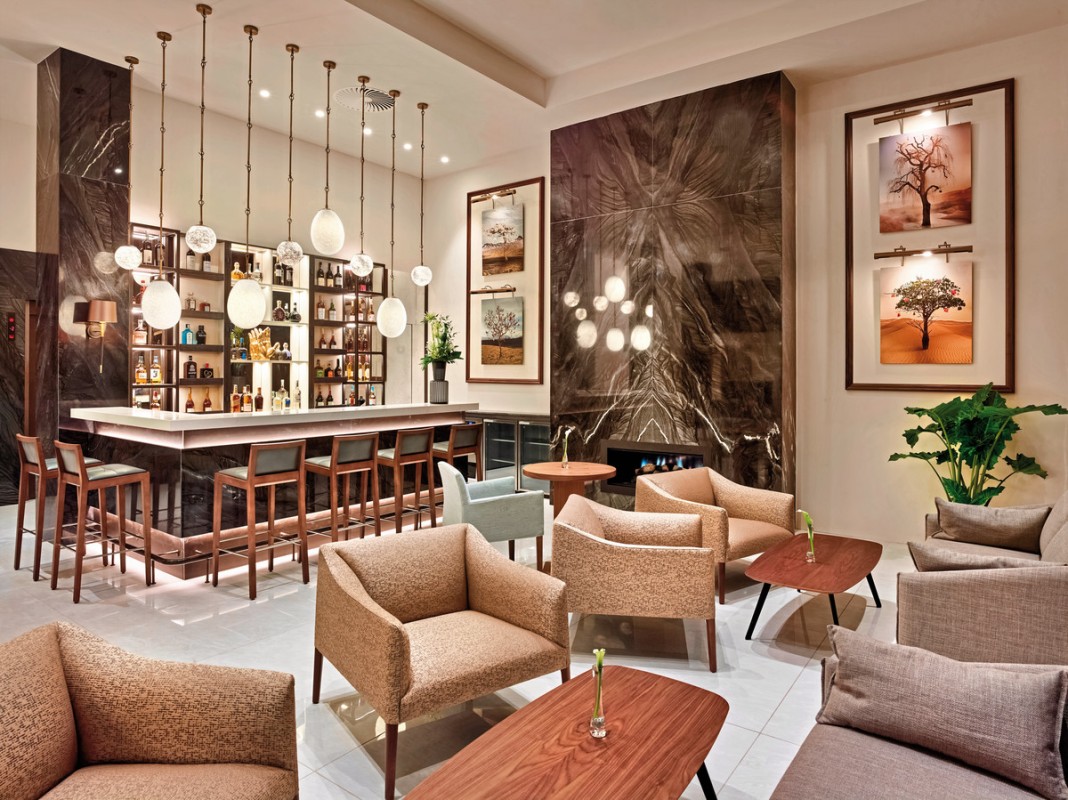 EST Grand Hotel Savoy