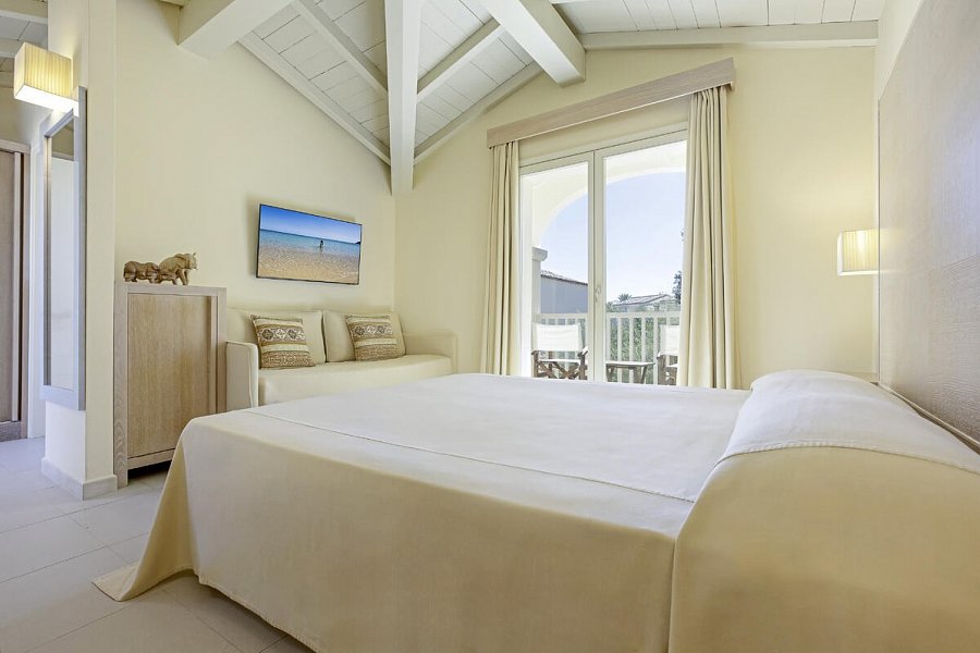 Spiagge San Pietro Resort - Wohnbeispiel Doppelzimmer Classic Balkon (Zimmercodierung DB1)