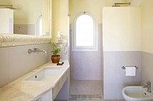 Spiagge San Pietro Resort - Wohnbeispiel Doppelzimmer (Zimmercodierungen DB1 & DF1)