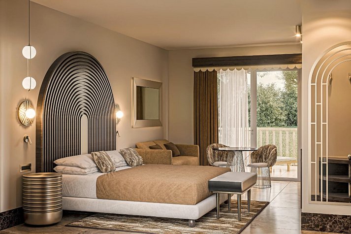 Spiagge San Pietro Resort - Wohnbeispiel Pool Juniorsuite (Zimmercodierung JB1)
