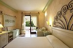 Lantana Resort