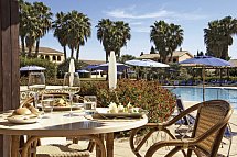 Lantana Resort