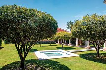 Lantana Resort
