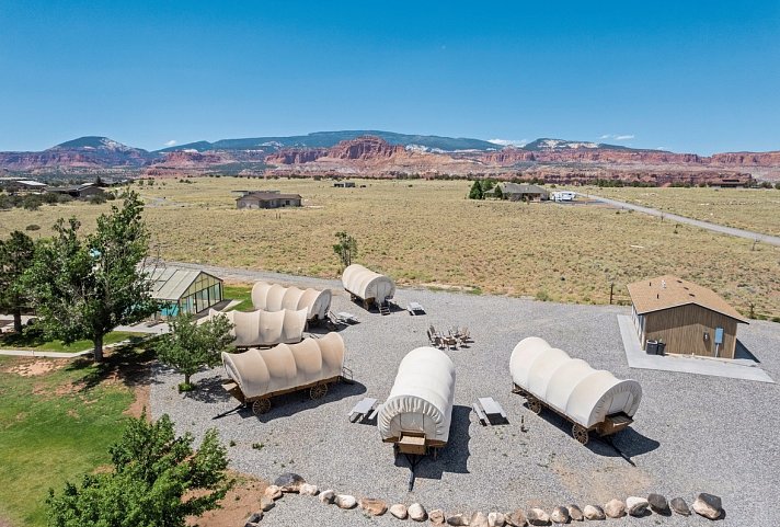 Broken Spur Inn & Steakhouse