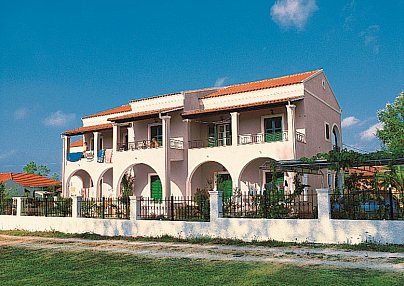 Villa Silvia Acharavi