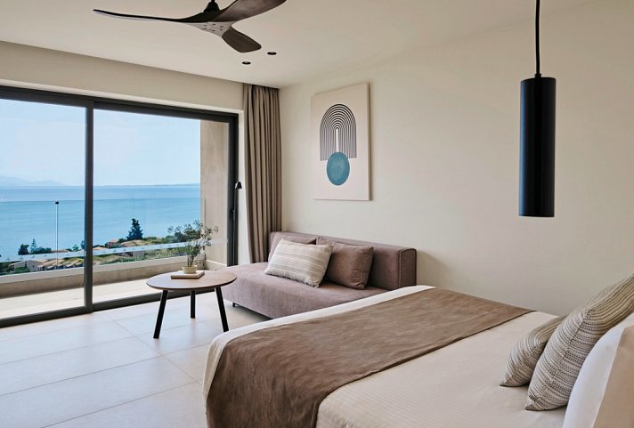 Aeolos Beach Resort - Wohnbeispiel Doppelzimmer Deluxe Meerblick (Zimmercodierung DDM)