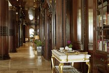 Mon Repos Palace