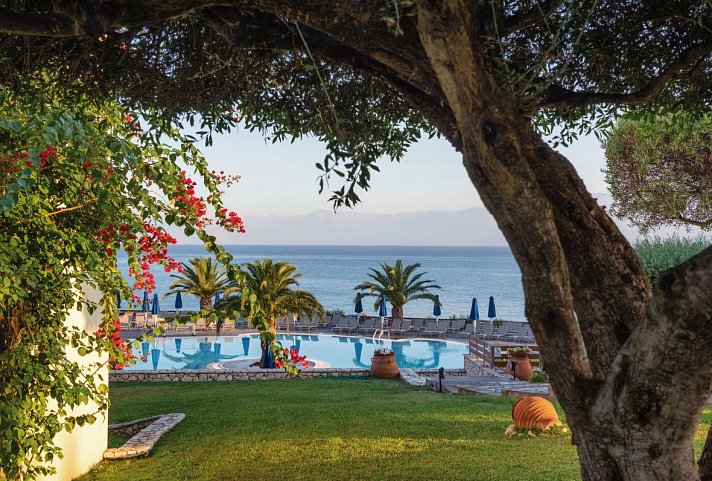 Mareblue Beach Corfu Resort