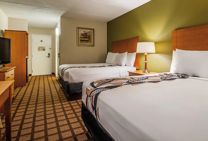 Best Western Plus Chicago Hillside - Wohnbeispiel Standard Two Queen Beds (Zimmercodierung UG4)