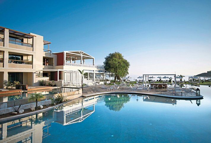 Atlantica Kalliston Resort
