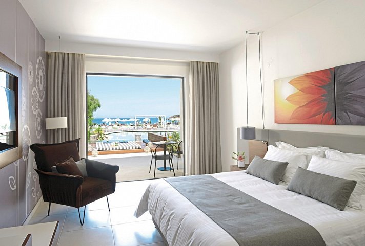Atlantica Kalliston Resort
