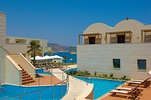 Giannoulis Grand Bay Beach Resort