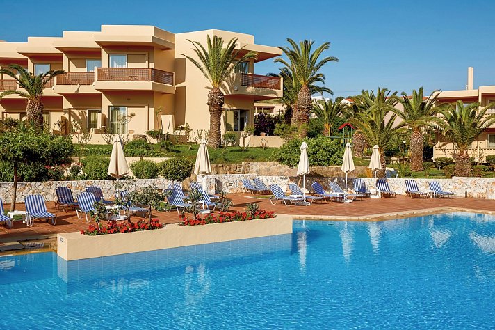 Giannoulis Santa Marina Beach