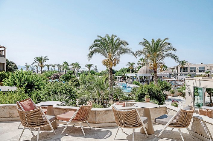 Minoa Palace Resort