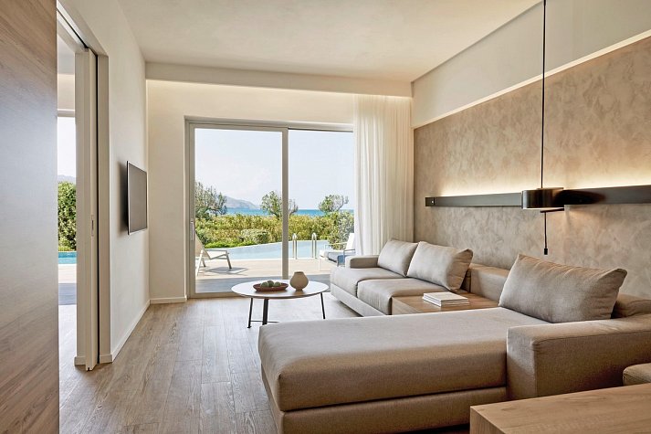 Euphoria Resort - Wohnbeispiel Familiensuite seitl. Meerblick Gemeinschaftspool (Zimmercodierung WI2)