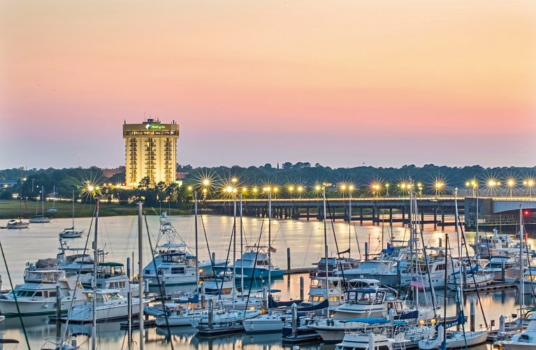 Holiday Inn Riverview