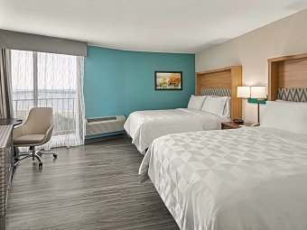 Holiday Inn Riverview - Wohnbeispiel Standard Two Double (Zimmercodierung UG1)