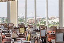 Holiday Inn Riverview