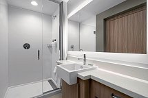 Springhill Suites Myrtle Beach Oceanfront - Beispiel Bad Studio Suite Oceanfront (Zimmercodierung SBM)