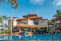 Royal Palms Beach Hotel