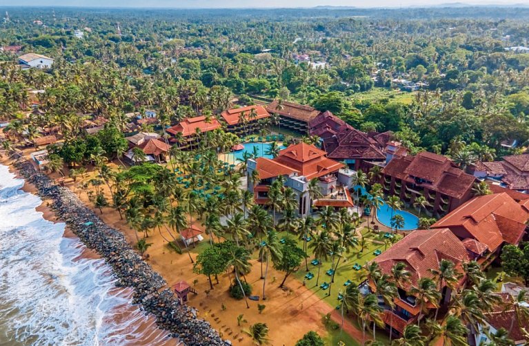 Royal Palms Beach Hotel