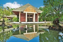 The Palms Hotel