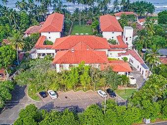 Mermaid Hotel & Club
