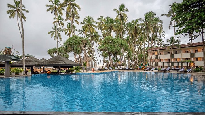 Tangerine Beach Hotel