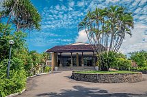 Tangerine Beach Hotel