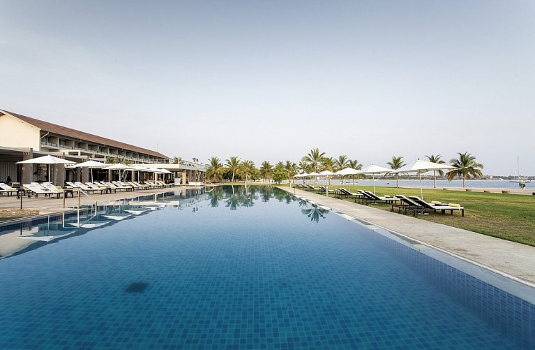 Amaya Beach Resort & Spa Passikudah