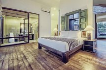 Suriya Resort & Spa - Wohnbeispiel Water-Bungalow (Zimmercodierung BX1)