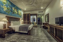 Suriya Resort & Spa - Wohnbeispiel Deluxe-Zimmer (Zimmercodierung UD1)