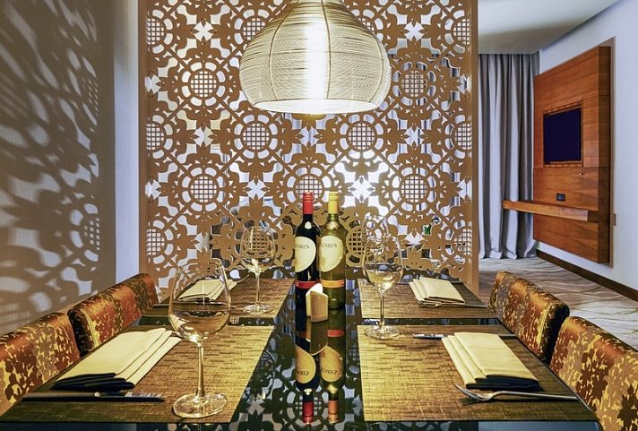 Radisson Hotel Colombo